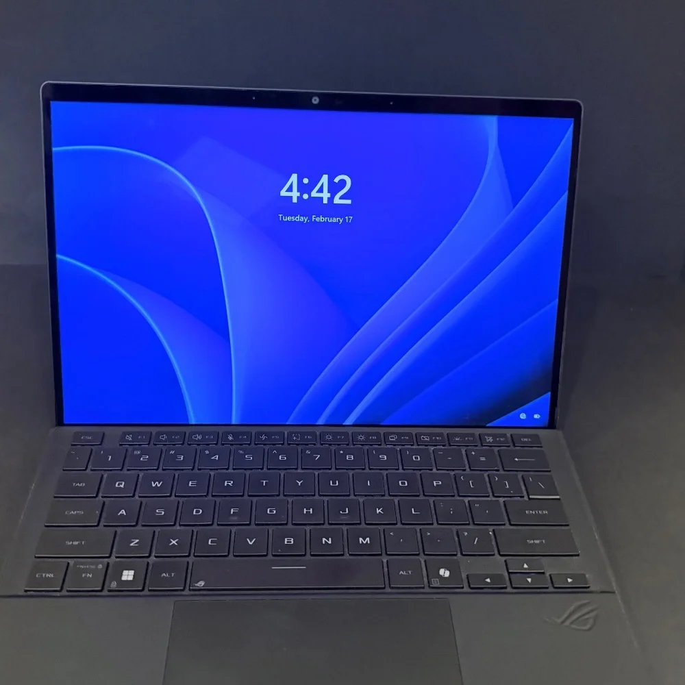 ASUS 13.4